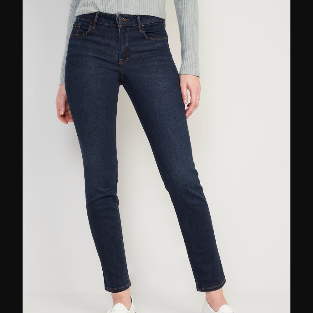 Old Navy Plus Size Mid Rise Power Slim Straight Jeans - Picture 1 of 13